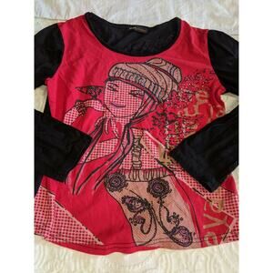 Ivon Collection girls sz. L black & red front & back design shirt. Cute, fun